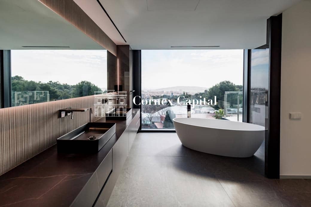 6 Zimmer Villa zu verkaufen in Barcelona Stadt mit Pool Garage - 5.900.000 € (Ref: 9894128)