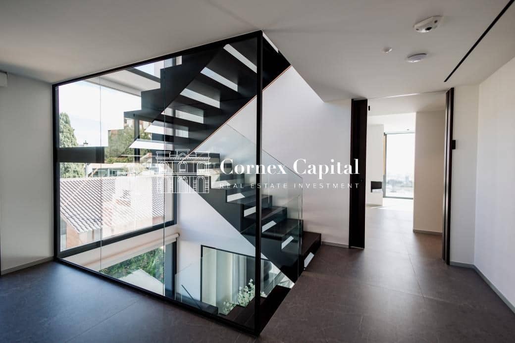 6 Zimmer Villa zu verkaufen in Barcelona Stadt mit Pool Garage - 5.900.000 € (Ref: 9894128)