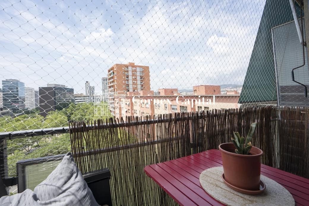 Apartamento de 4 habitaciones en Barcelona ciudad en venta - 475.000 € (Ref: 9894129)