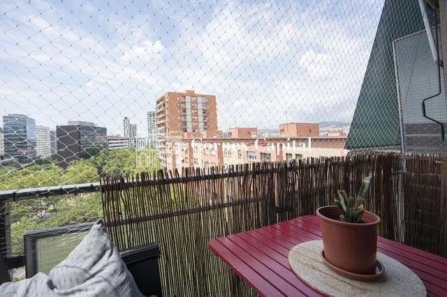 4 Zimmer Apartment zu verkaufen in Sant Martí, Barcelona Stadt - 475.000 € (Ref: 9894129)