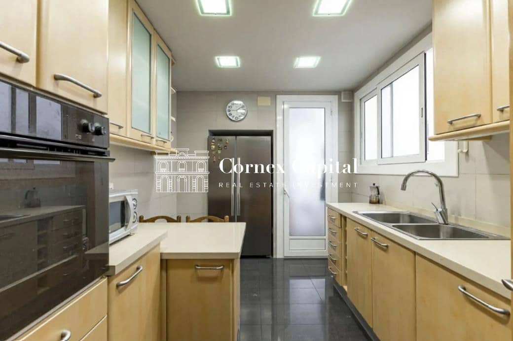3 quarto Apartamento para venda em Barcelona cidade com garagem - 1 795 000 € (Ref: 9894130)