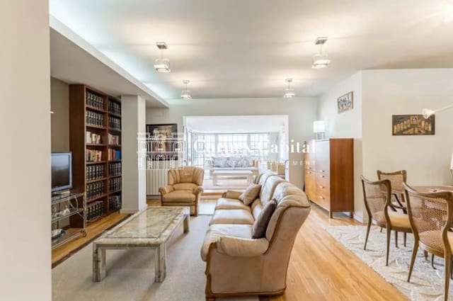 3 bedroom Apartment for sale in Sarrià, Barcelona city with garage - € 1,695,000 (Ref: 9894130)