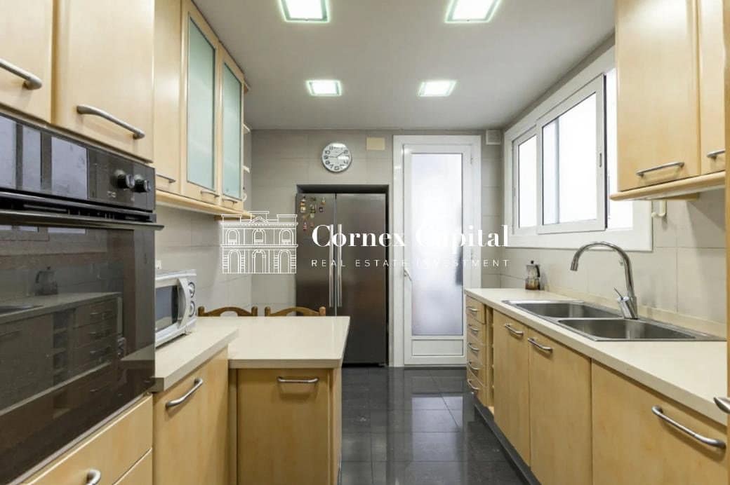 3 quarto Apartamento para venda em Barcelona cidade com garagem - 1 695 000 € (Ref: 9894130)