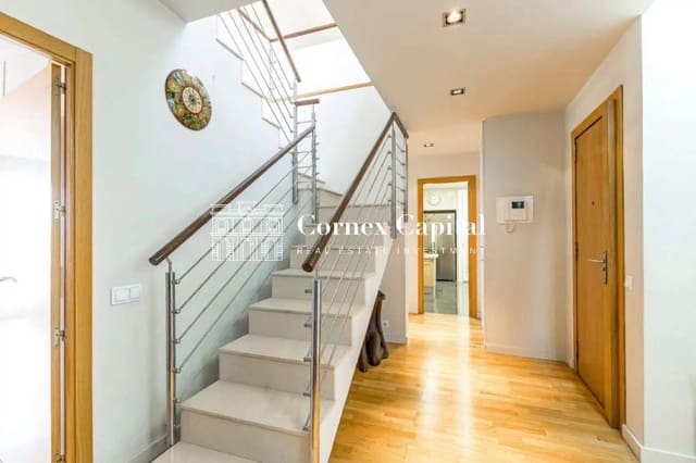 3 bedroom Apartment for sale in Sarrià, Barcelona city with garage - € 1,695,000 (Ref: 9894130)