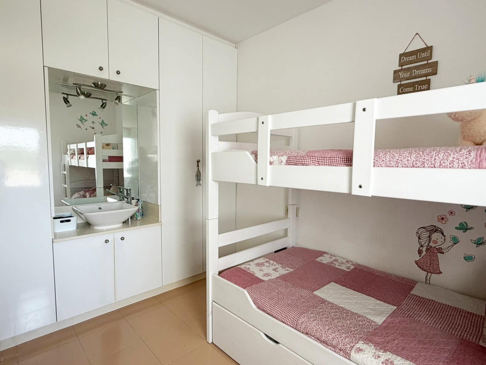2 bedroom Apartment for sale in Pals with pool garage - € 285,000 (Ref: 9906941)