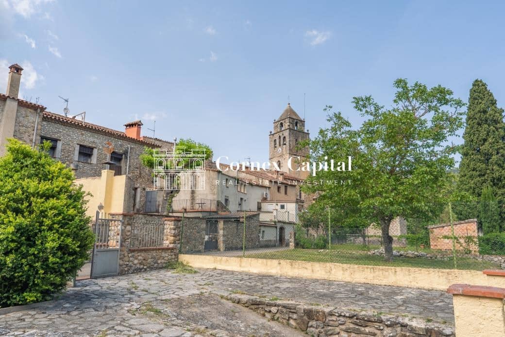 8 chambre Maison de Ville à vendre à Sant Llorenc de la Muga avec piscine garage - 949 000 € (Ref: 9915489)