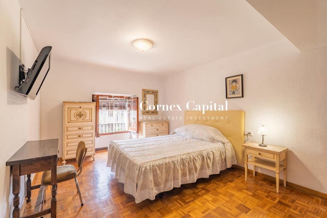 Casa de 8 habitaciones en Sant Llorenç de la Muga en venta con piscina garaje - 949.000 € (Ref: 9915489)