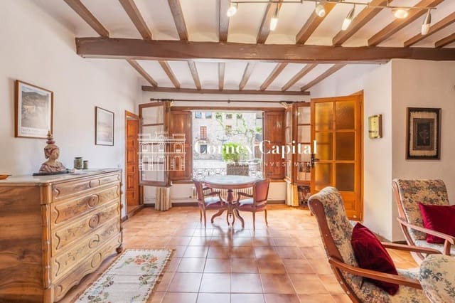 8 slaapkamer Huis te koop in Sant Llorenç de la Muga met zwembad garage - € 949.000 (Ref: 9915489)