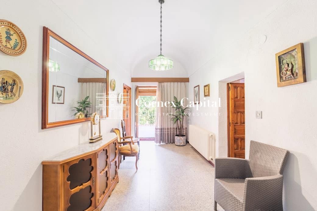 Casa de 8 habitaciones en Sant Llorenç de la Muga en venta con piscina garaje - 949.000 € (Ref: 9915489)