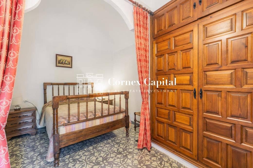 Casa de 8 habitaciones en Sant Llorenç de la Muga en venta con piscina garaje - 949.000 € (Ref: 9915489)