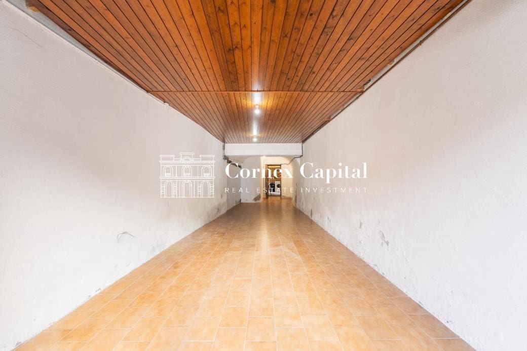 Casa de 8 habitaciones en Sant Llorenç de la Muga en venta con piscina garaje - 949.000 € (Ref: 9915489)