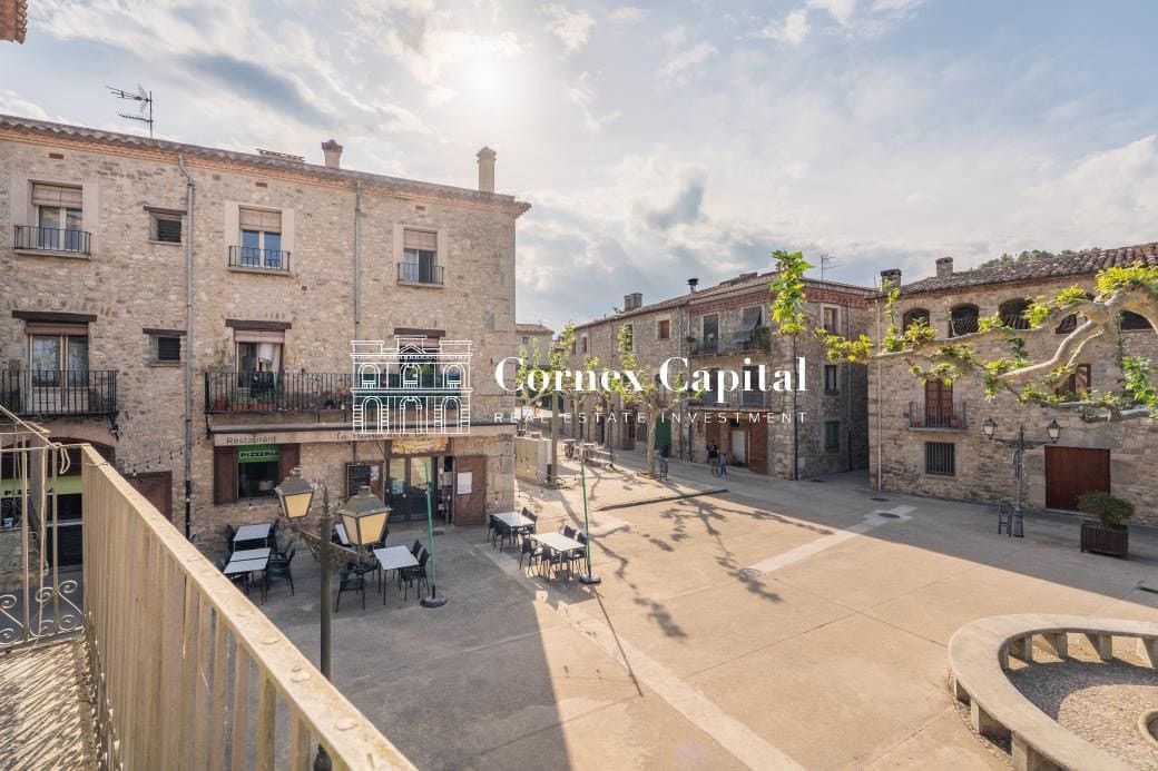 Casa de 8 habitaciones en Sant Llorenç de la Muga en venta con piscina garaje - 949.000 € (Ref: 9915489)