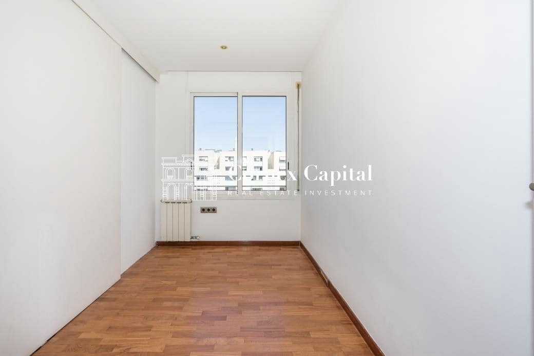 3 slaapkamer Appartement te koop in Barcelona stad met garage - € 1.175.000 (Ref: 9921939)