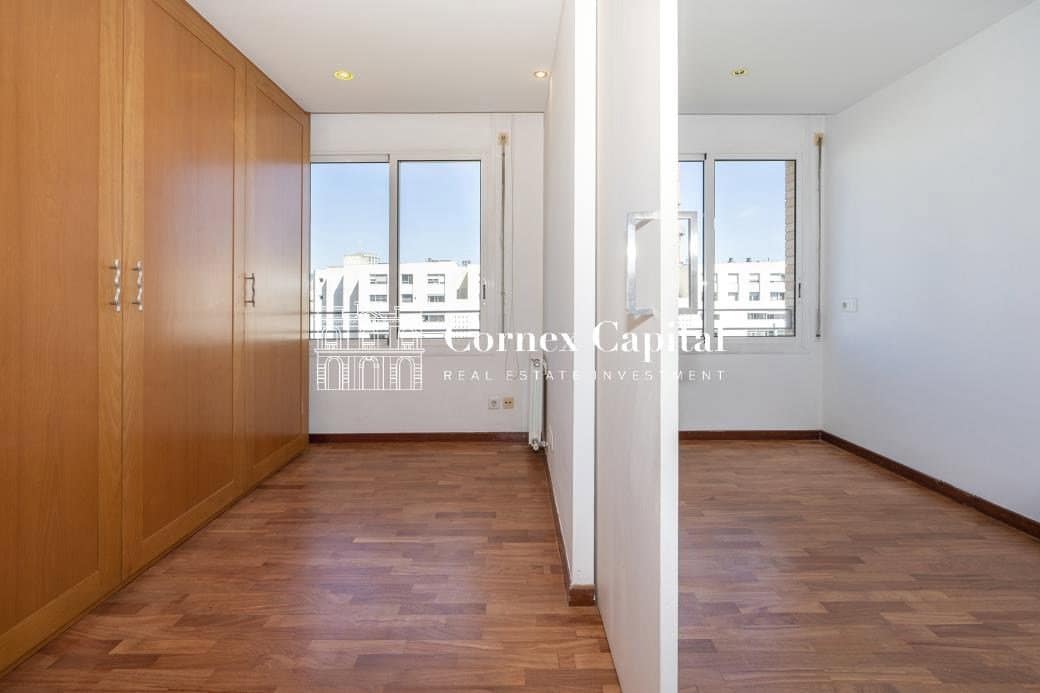 3 slaapkamer Appartement te koop in Barcelona stad met garage - € 1.175.000 (Ref: 9921939)