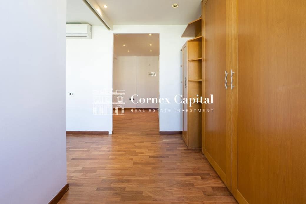 3 slaapkamer Appartement te koop in Barcelona stad met garage - € 1.175.000 (Ref: 9921939)