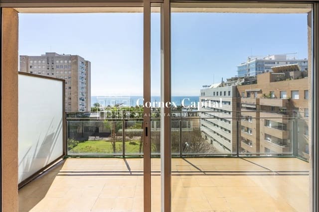 3 soveværelse Lejlighed til salg i Sant Martí, Barcelona by med garage - € 1.175.000 (Ref: 9921939)