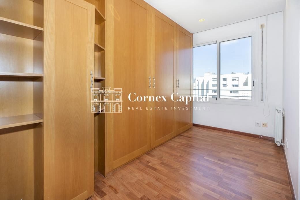 3 slaapkamer Appartement te koop in Barcelona stad met garage - € 1.175.000 (Ref: 9921939)