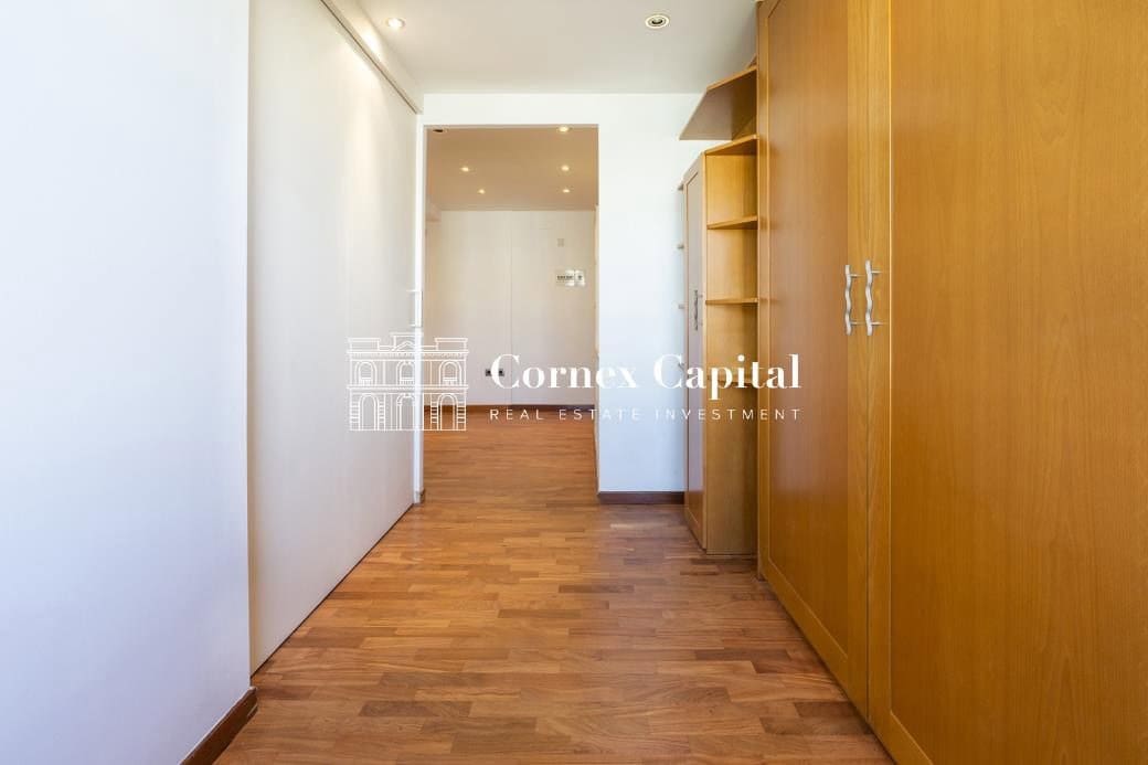 3 slaapkamer Appartement te koop in Barcelona stad met garage - € 1.175.000 (Ref: 9921939)