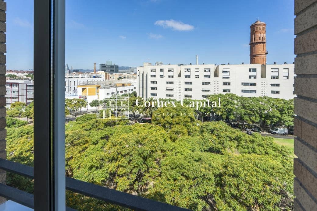 3 slaapkamer Appartement te koop in Barcelona stad met garage - € 1.175.000 (Ref: 9921939)