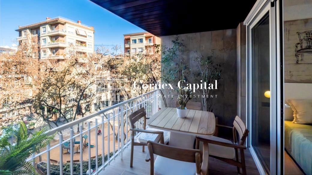 3 makuuhuone Huoneisto myytävänä paikassa Barcelona kaupunki mukana 
autotalli - 950 000 € (Ref: 9921940)