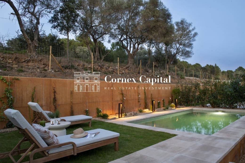 4 bedroom Terraced Villa for sale in Regencos with pool garage - € 789,000 (Ref: 9934239)