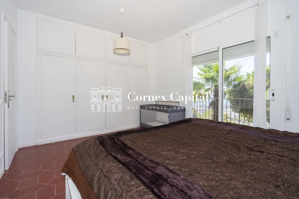 6 bedroom Villa for sale in Cabrils with pool garage - € 1,325,000 (Ref: 9937865)