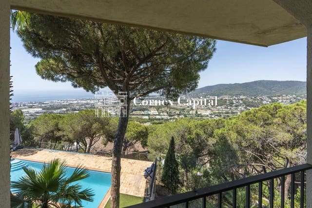 Chalet de 6 habitaciones en Cabrils en venta con piscina garaje - 1.325.000 € (Ref: 9937865)