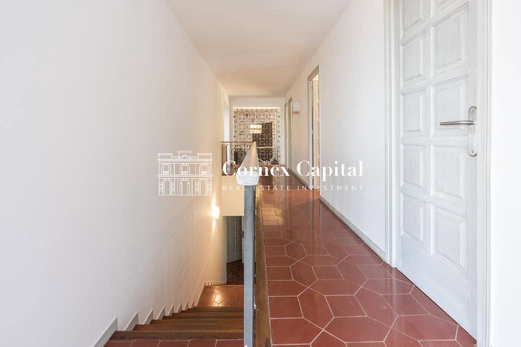 6 bedroom Villa for sale in Cabrils with pool garage - € 1,325,000 (Ref: 9937865)