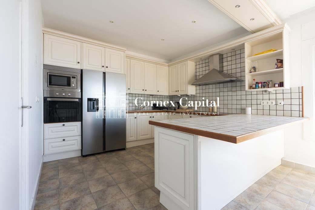6 bedroom Villa for sale in Cabrils with pool garage - € 1,325,000 (Ref: 9937865)