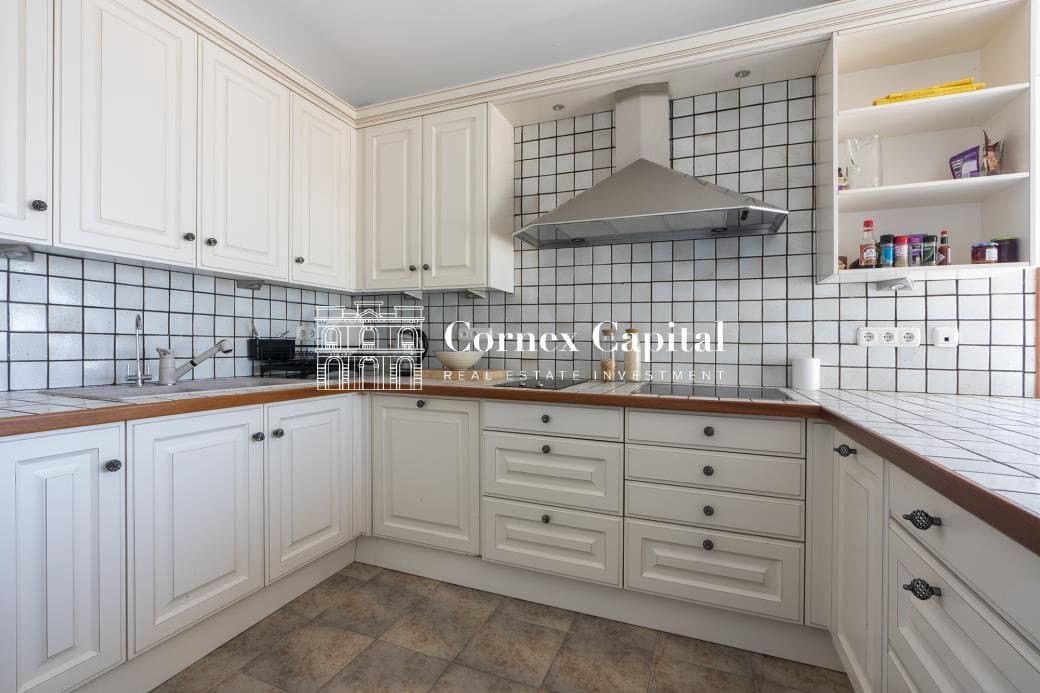 6 bedroom Villa for sale in Cabrils with pool garage - € 1,325,000 (Ref: 9937865)