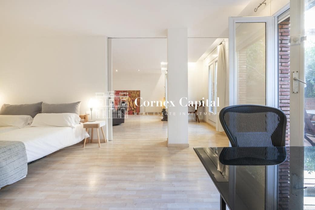 2 quarto Apartamento para venda em Barcelona cidade - 1 150 000 € (Ref: 9952343)
