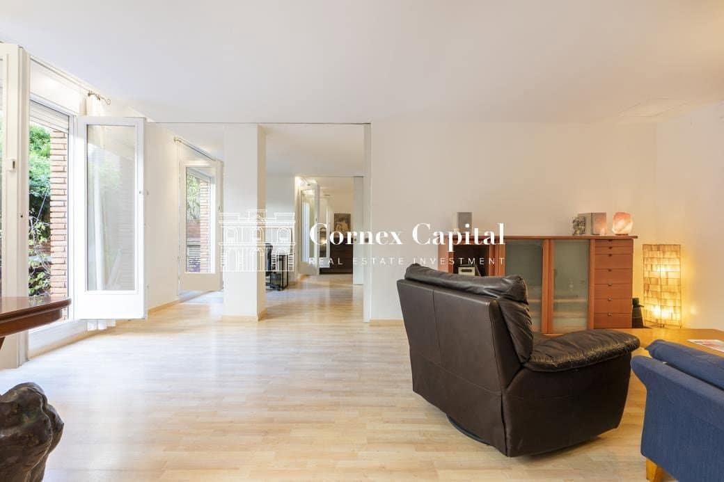 3 soverom Leilighet til salgs i Barcelona by med garasje - € 1 150 000 (Ref: 9952343)