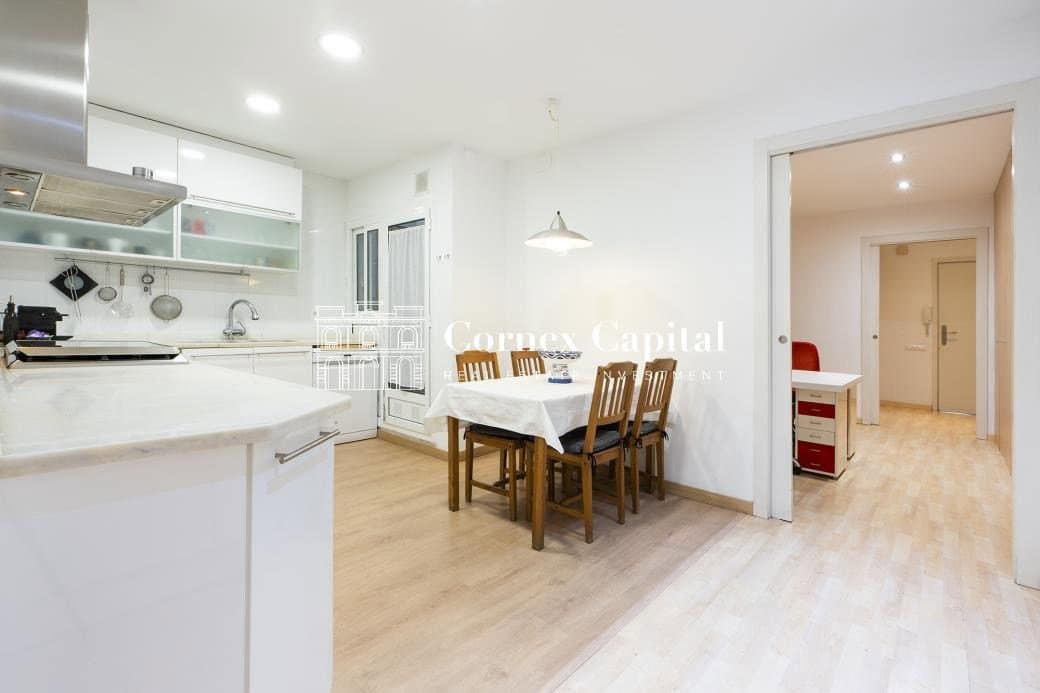 3 soverom Leilighet til salgs i Barcelona by med garasje - € 1 150 000 (Ref: 9952343)