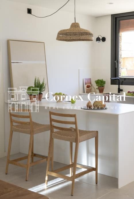 Villa/Maison Mitoyenne de 4 chambres à louer à Regencos avec piscine garage - 3 600 € (Ref: 9966687)