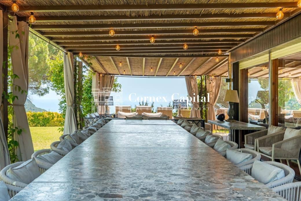 7 bedroom Villa for sale in Begur with pool - € 3,750,000 (Ref: 9970632)