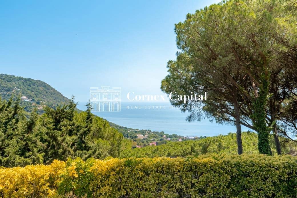 7 bedroom Villa for sale in Begur with pool - € 3,750,000 (Ref: 9970632)