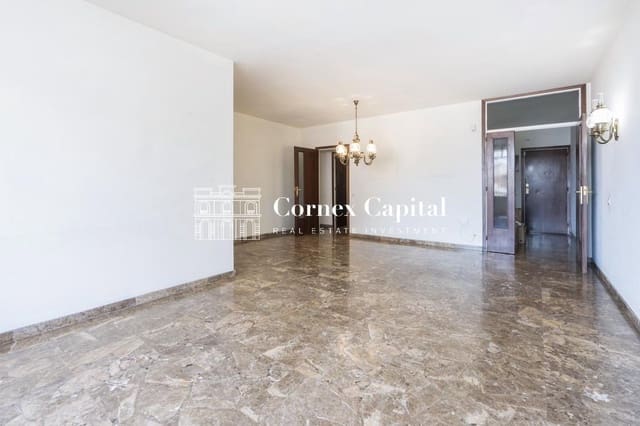 5 sovrum Lägenhet till salu i La Dreta de L'Eixample, Barcelona stad med garage - 875 000 € (Ref: 9970633)