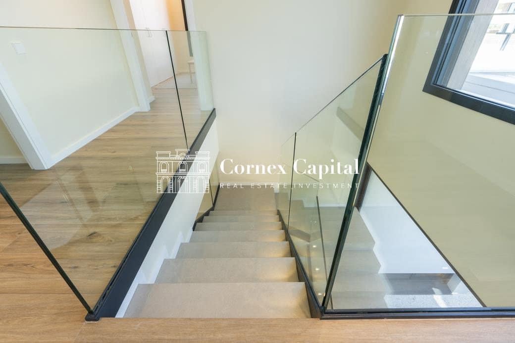 5 bedroom Villa for sale in Sitges with pool garage - € 2,709,000 (Ref: 9973350)