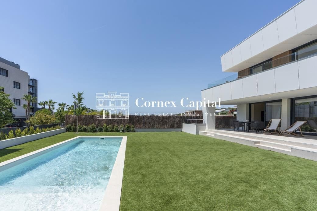 5 bedroom Villa for sale in Sitges with pool garage - € 2,709,000 (Ref: 9973350)