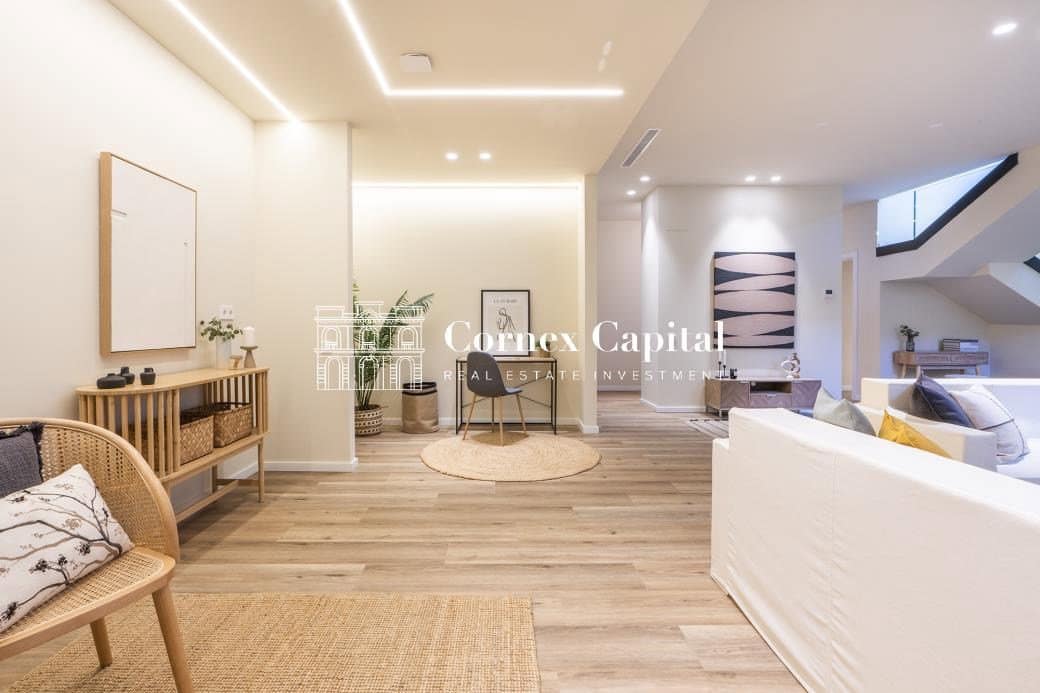 5 bedroom Villa for sale in Sitges with pool garage - € 2,709,000 (Ref: 9973350)
