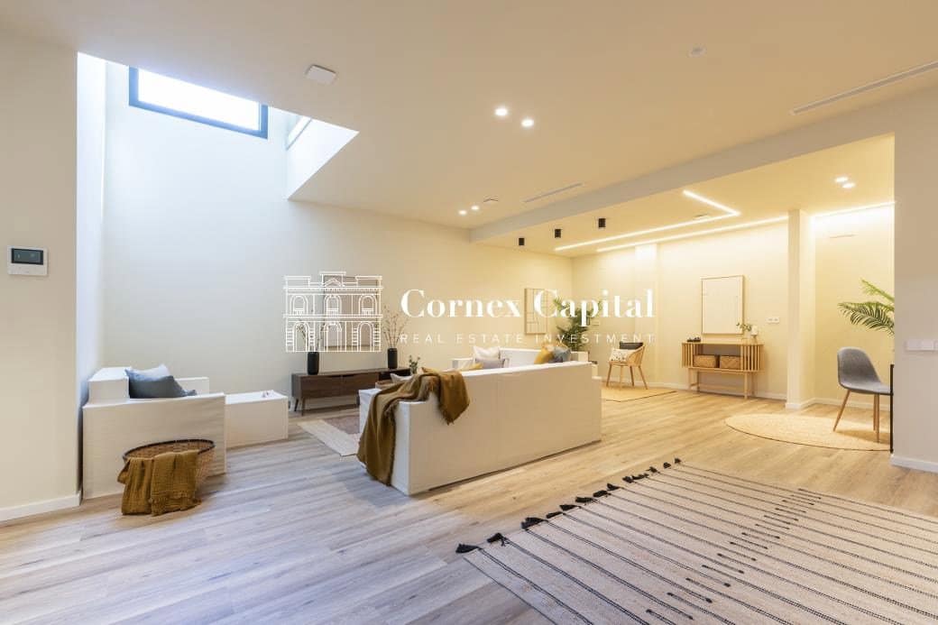 5 bedroom Villa for sale in Sitges with pool garage - € 2,709,000 (Ref: 9973350)