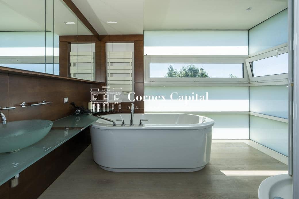 5 quarto Moradia para venda em Barcelona cidade com piscina garagem - 3 900 000 € (Ref: 9993958)