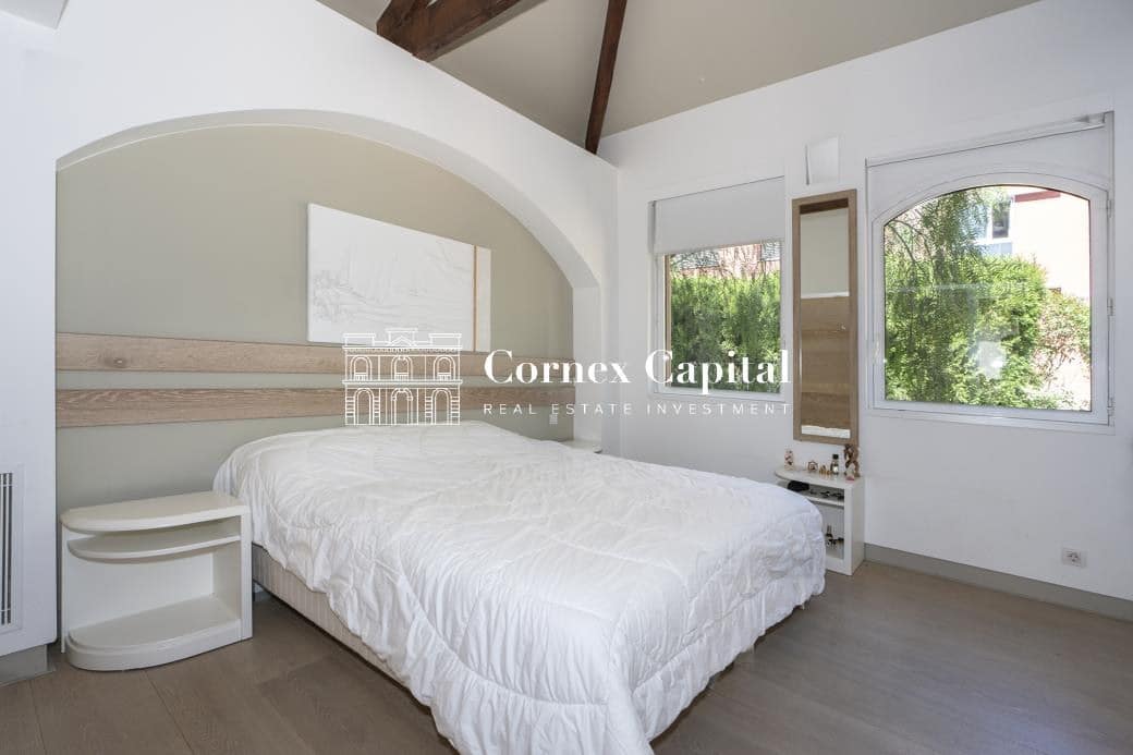 5 quarto Moradia para venda em Barcelona cidade com piscina garagem - 3 900 000 € (Ref: 9993958)