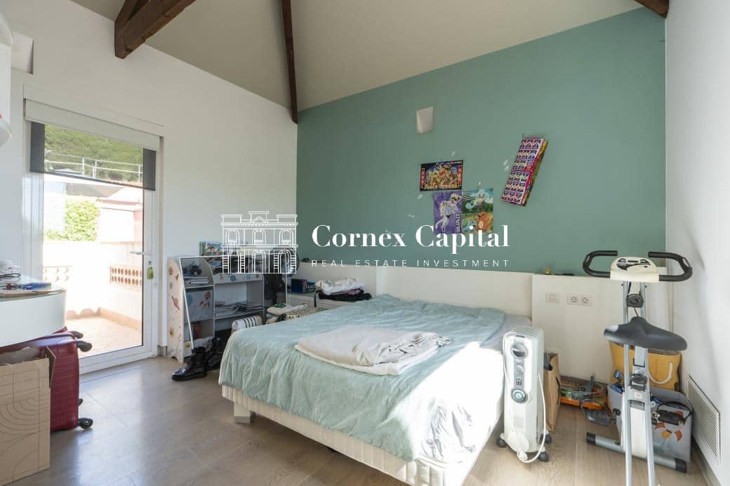 5 quarto Moradia para venda em Barcelona cidade com piscina garagem - 3 900 000 € (Ref: 9993958)