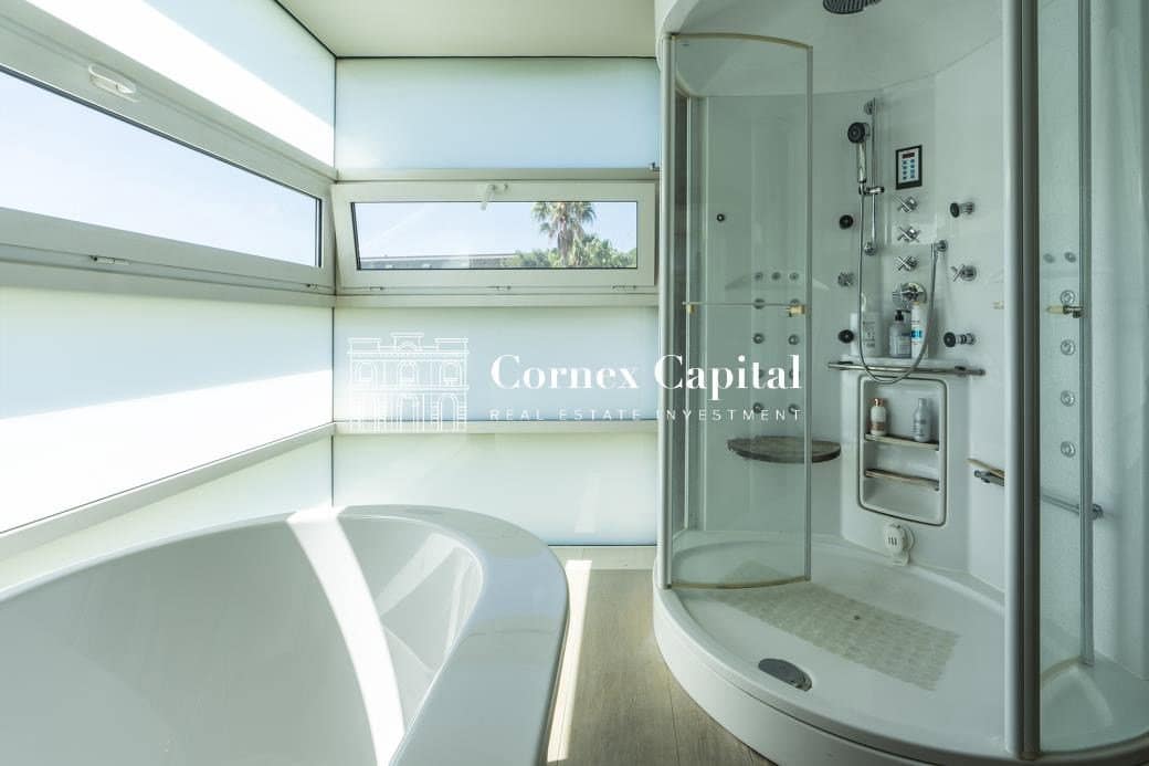 5 soverom Villa til salgs i Barcelona by med svømmebasseng garasje - € 3 900 000 (Ref: 9993958)