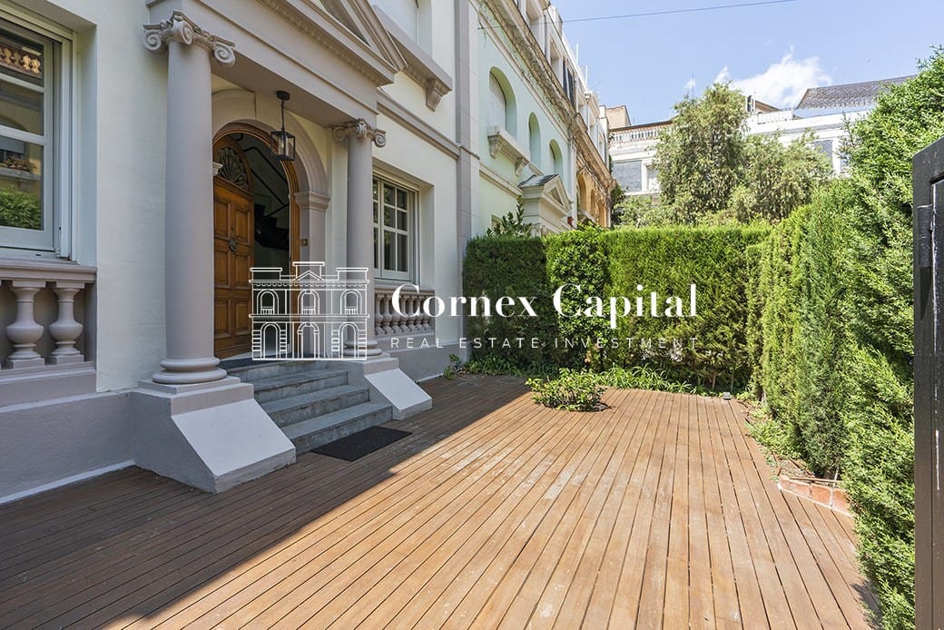 Adosado de 5 habitaciones en Barcelona ciudad en venta con garaje - 2.498.000 € (Ref: 9993959)