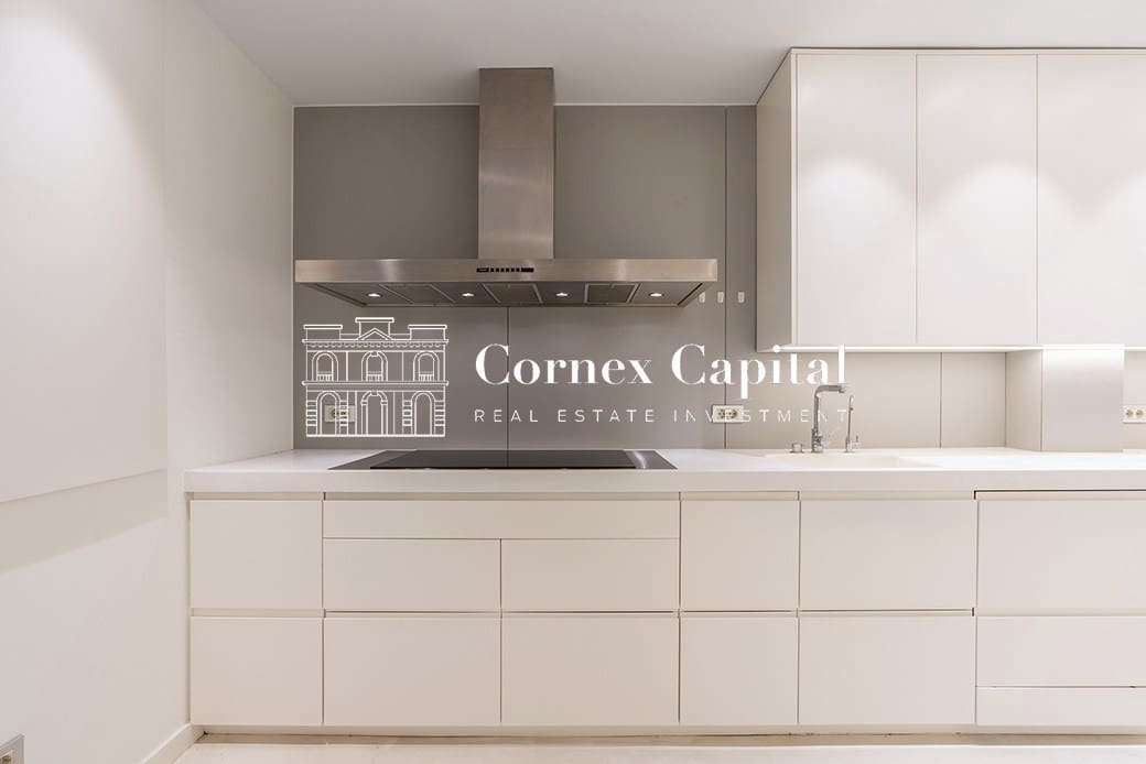 Adosado de 5 habitaciones en Barcelona ciudad en venta con garaje - 2.498.000 € (Ref: 9993959)