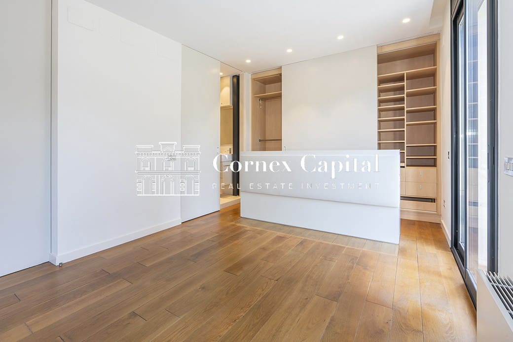 Adosado de 5 habitaciones en Barcelona ciudad en venta con garaje - 2.498.000 € (Ref: 9993959)