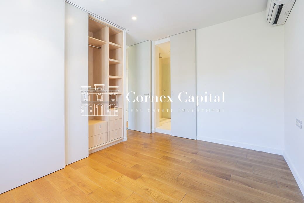 Adosado de 5 habitaciones en Barcelona ciudad en venta con garaje - 2.498.000 € (Ref: 9993959)