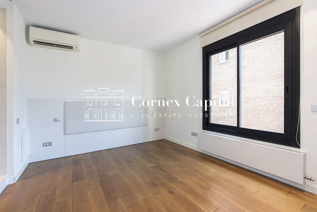 Adosado de 5 habitaciones en Barcelona ciudad en venta con garaje - 2.498.000 € (Ref: 9993959)